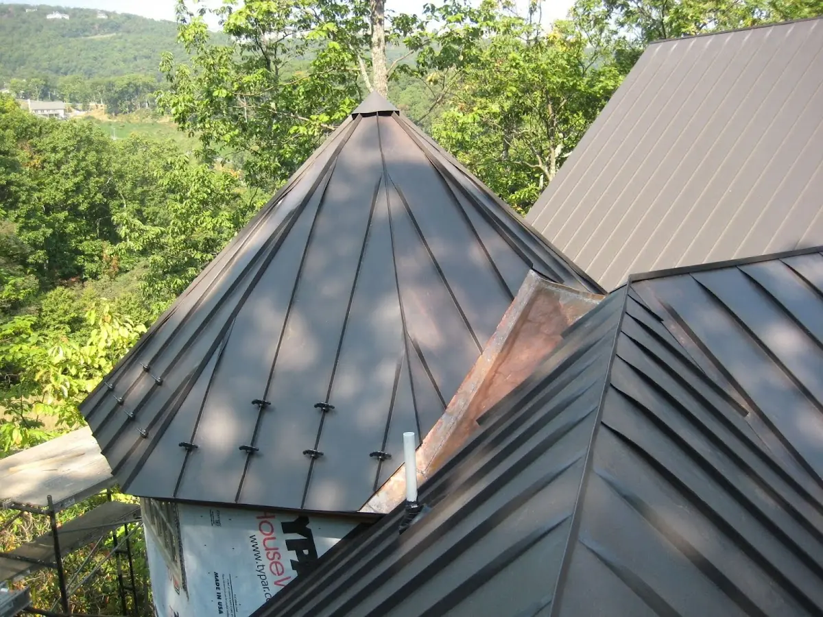 Professional Roof Tarp Installation by Craftsman Roofing in Penn View